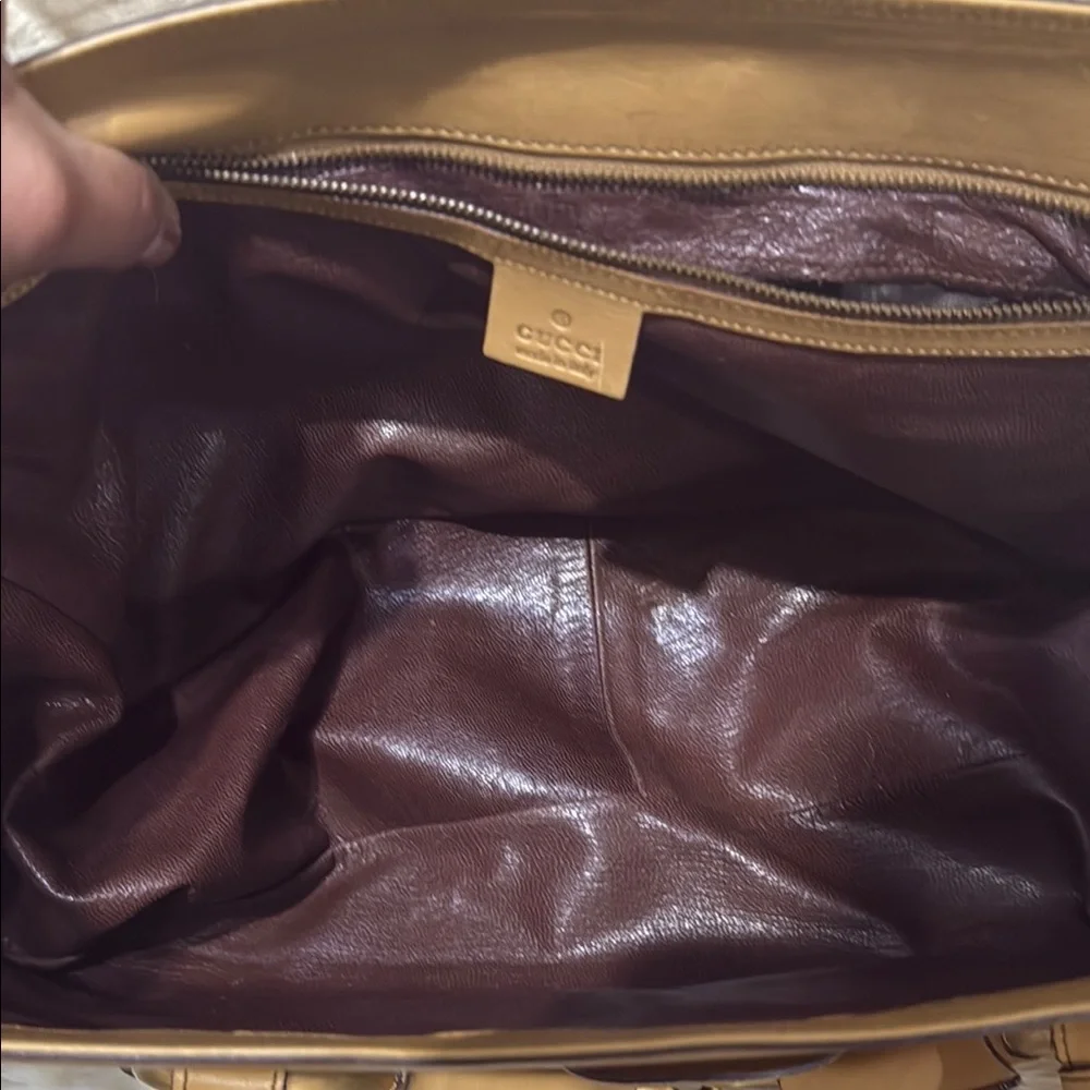 Gucci Women's Tan Leather Bag - Picture 2 of 16